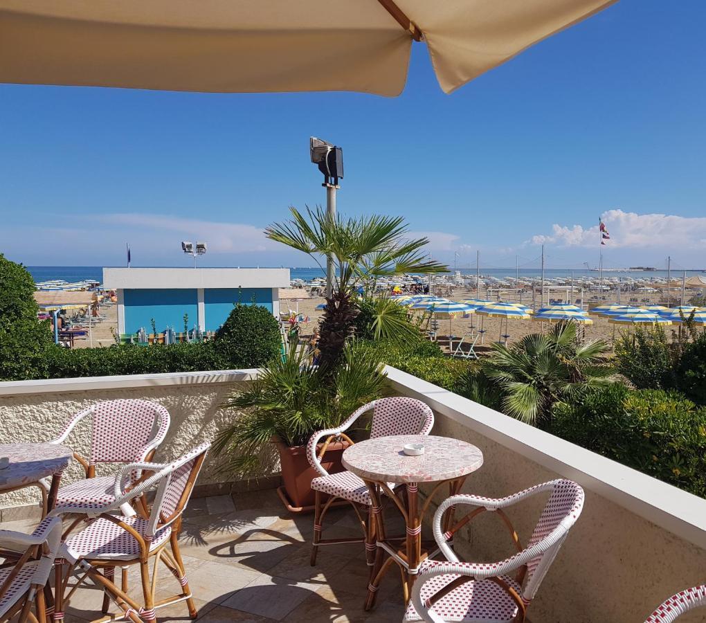 Hotel Driade Sul Mare Rimini Luaran gambar