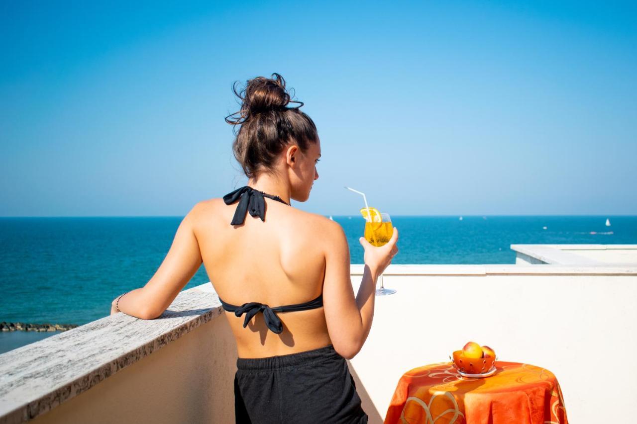 Hotel Driade Sul Mare Rimini Luaran gambar